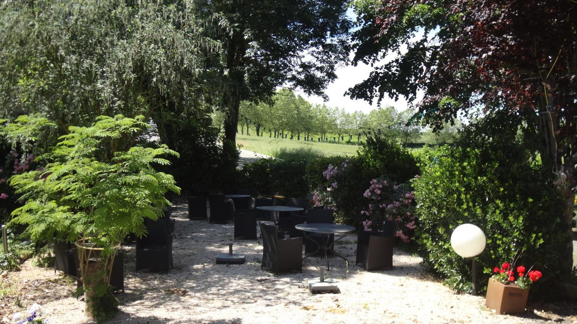 Hotel Relais Du Chateau Saint-Blancard Exterior foto